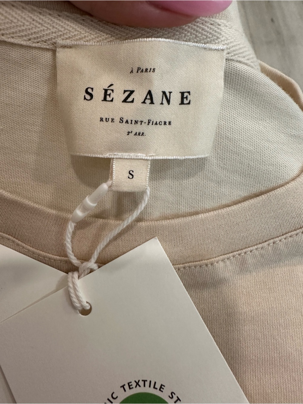 Sezane Cream Short Sleeve Tee with Red Heart - Picture 3 of 4